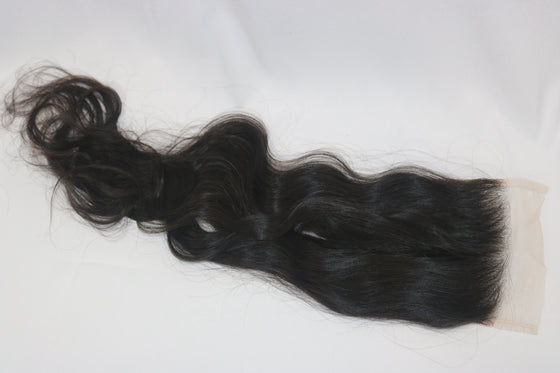 5x5 ultra thin transparent lace closure in the wavy texture 